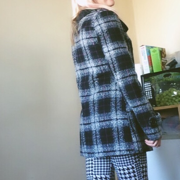 BKE wool plaid coat - Picture 8 of 8